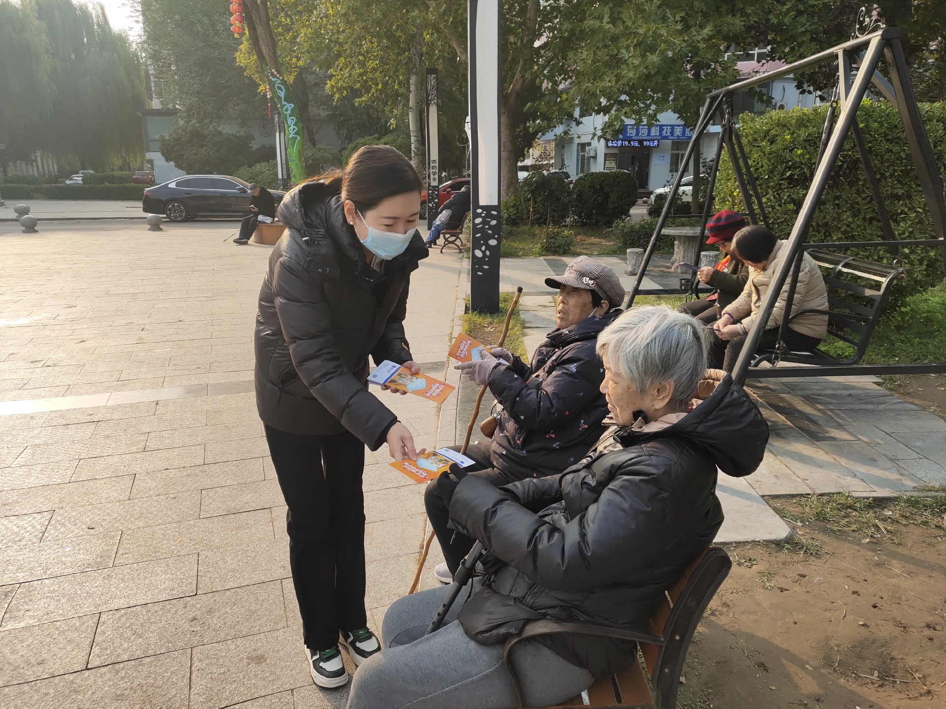 1761728202201095.jpg 活动照片1.jpg