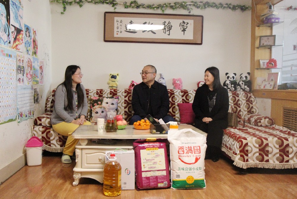 1770944324105701.jpg 送温暖.jpg